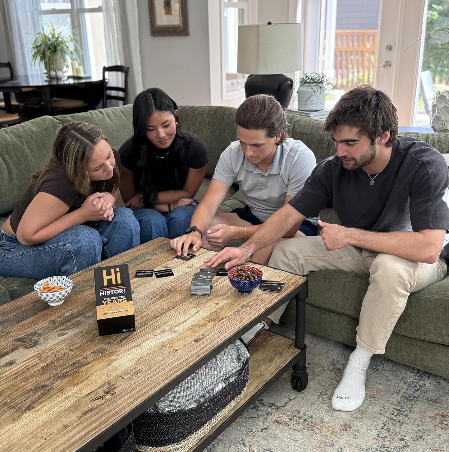 👨‍👩‍👧‍👦Historical Genius:Through The Years - A Timeline Trivia Game for Teens & Adults! 🏆