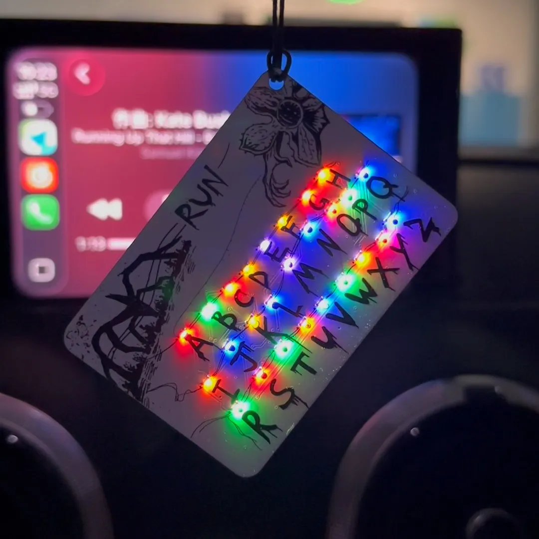 💡Card Light Pendant – Carry the Upside Down With You!